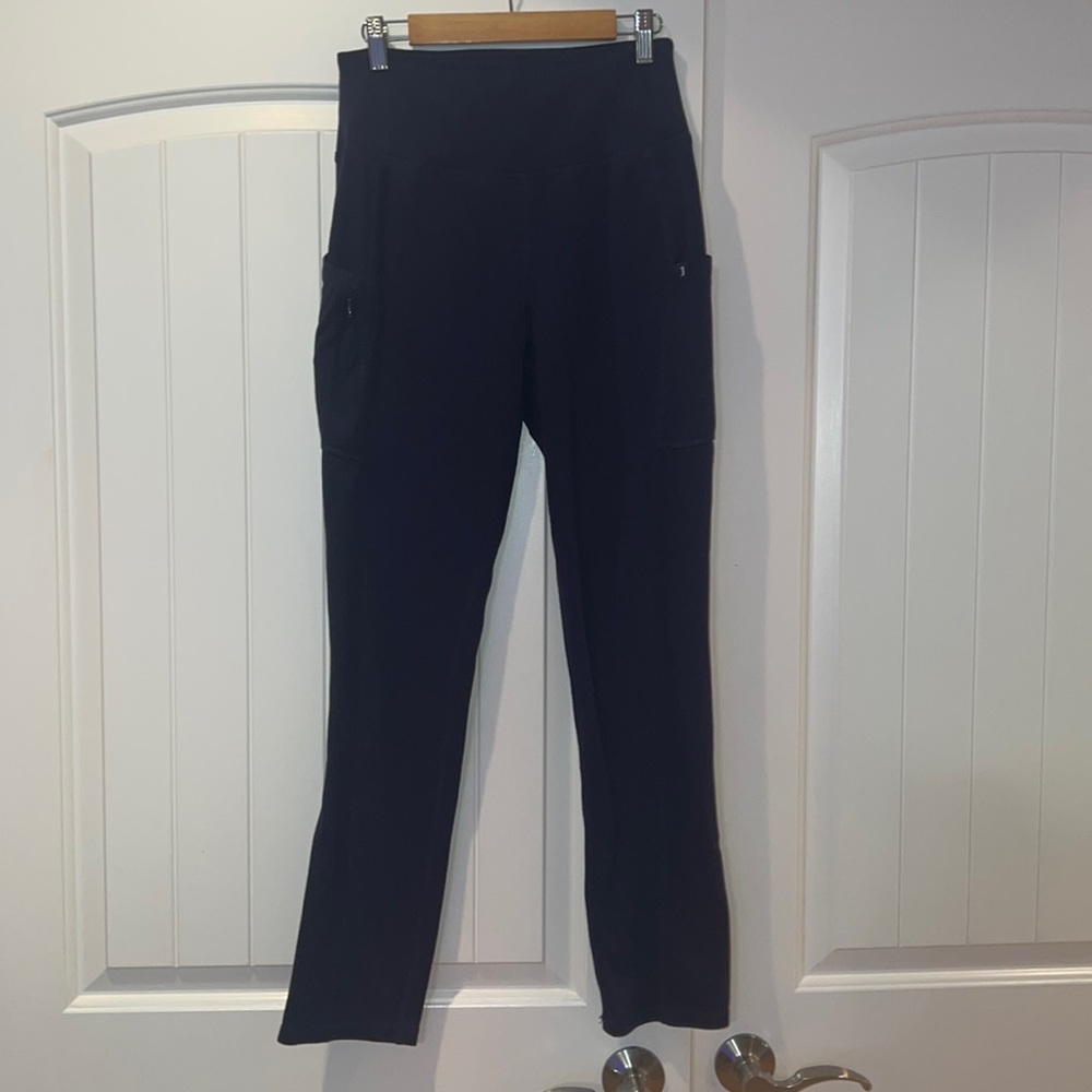 Jaanuu navy scrub stretch pants/ legging material